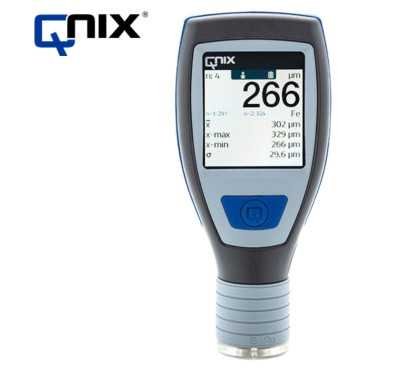 جهاز قياس سمك الطلاء QNix® 5500 مع مجس مزدوج مدمج Fe 5 مم/NFe 5 مم