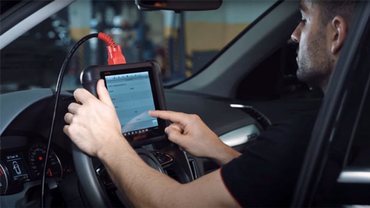WHICH IS THE BEST CAR DIAGNOSTIC TOOLS?