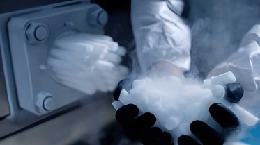 How to create a dry ice factory